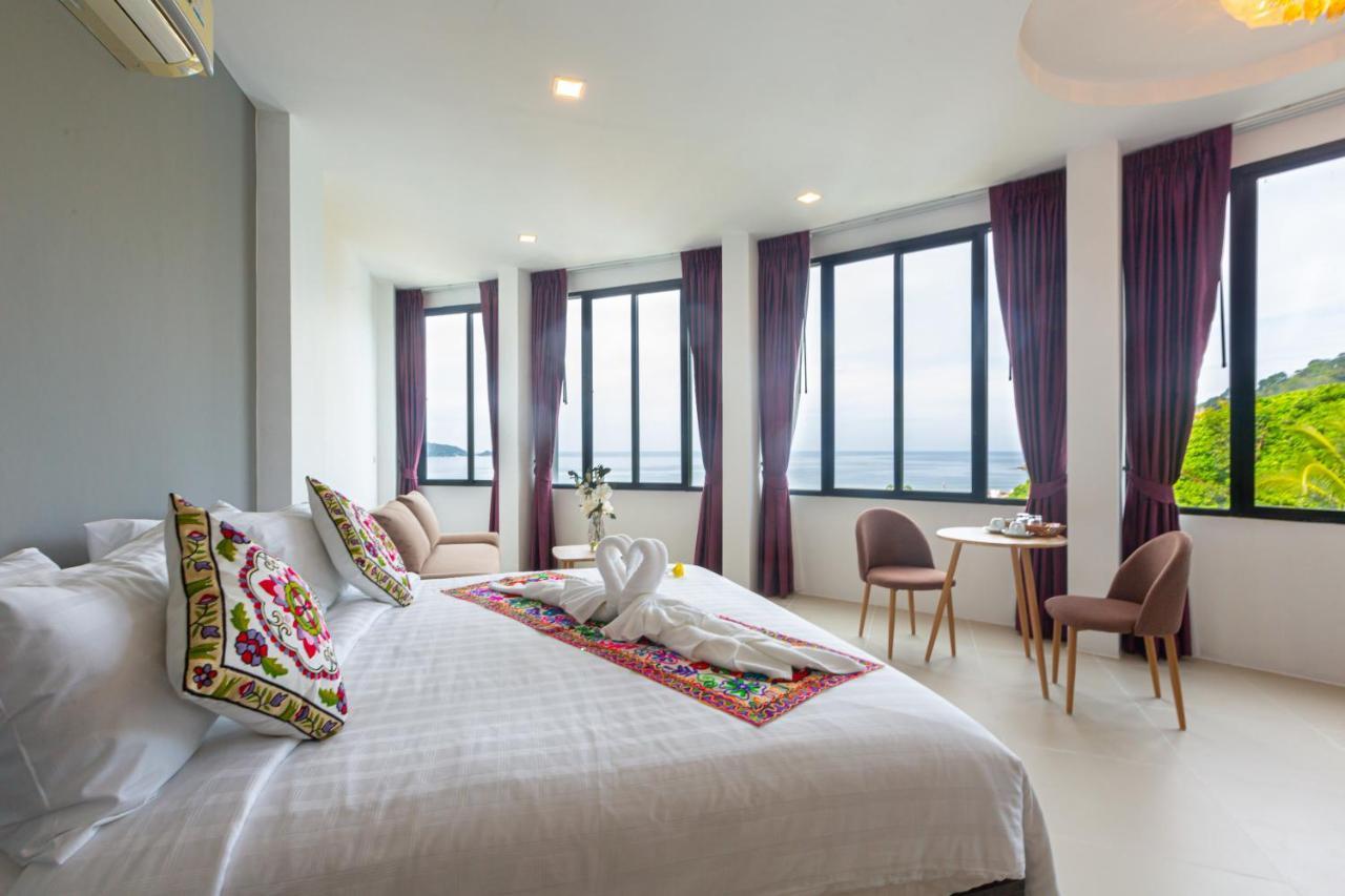 Rossarin Sea View Patong Hotell Exteriör bild