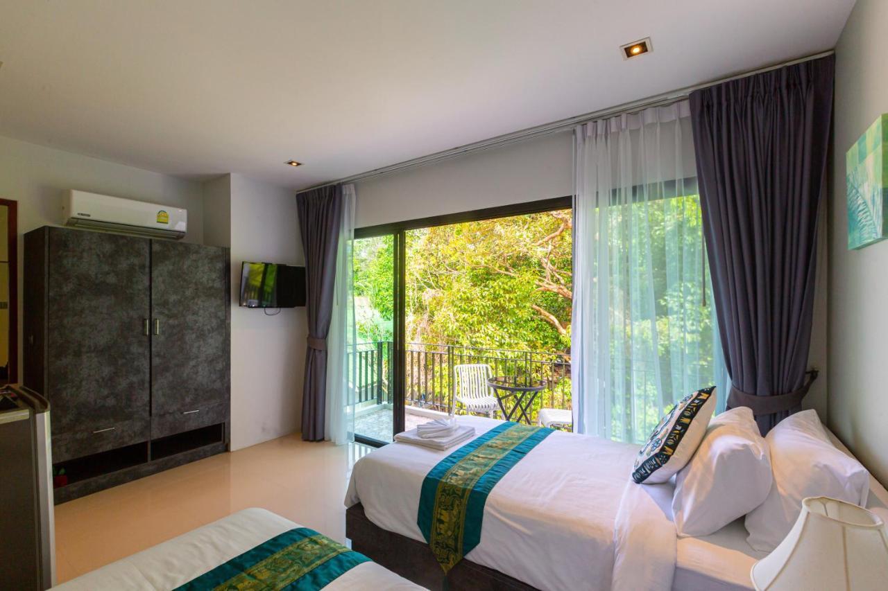 Rossarin Sea View Patong Hotell Exteriör bild