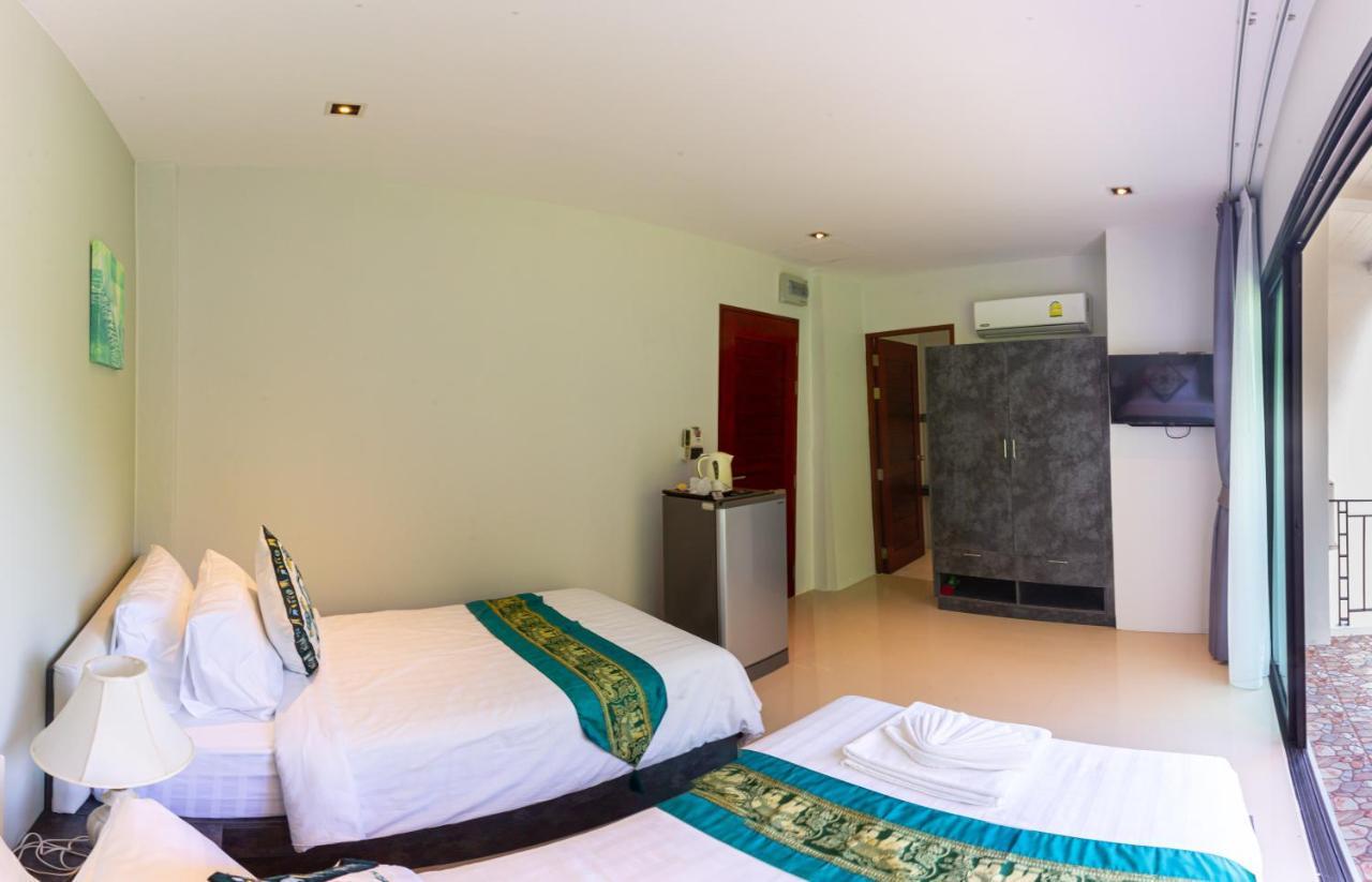 Rossarin Sea View Patong Hotell Exteriör bild